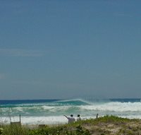Island style surf
