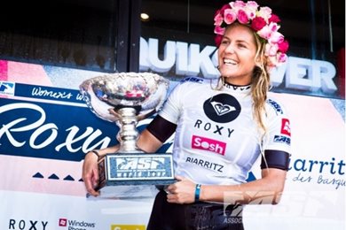 Stephanie Gilmore Claims 5th ASP Womens World Title at Roxy Pro Biarritz