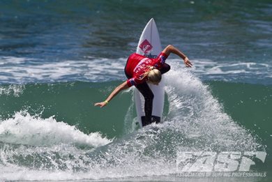 Womens Round 4 ON at Nike US Open of Surfing Mens and Junior to Follow