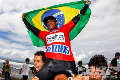 Messias Felix Wins the ASP 6-Star SATA Airlines Azores Pro