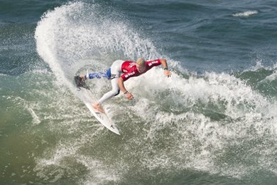 Airshow Sees Eight Men Advance to Quarterfinals of Mr Price Pro Ballito