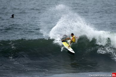Excellent Surf Continues for Round 3 of Copa Quiksilver El Salvador