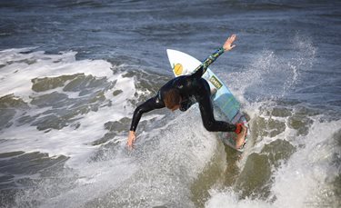 Jax Pier 2015   - Surfer