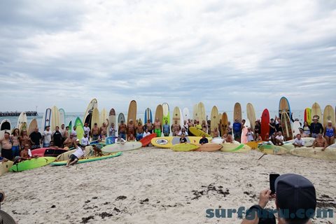 Dick Catri Paddle Out - photo gallery