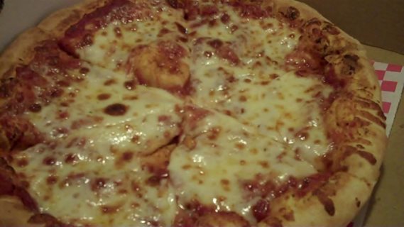 Underground Pizza Review by Kapn Bone