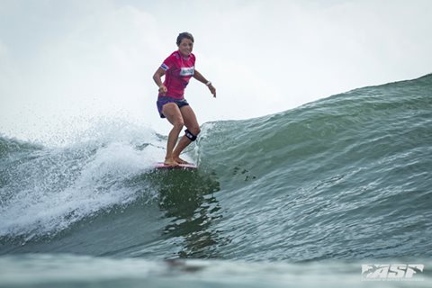Eight Surfers Remain in Contention for the ASP Women’s World Longboard Championship at the Swatch Girls Pro China