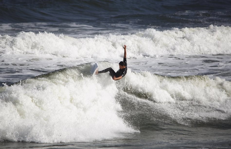 Jax Pier 2015   - Surfer