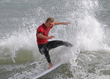 Villon & Longdoggers Locals Only Surf Contest 2021 - Day 1