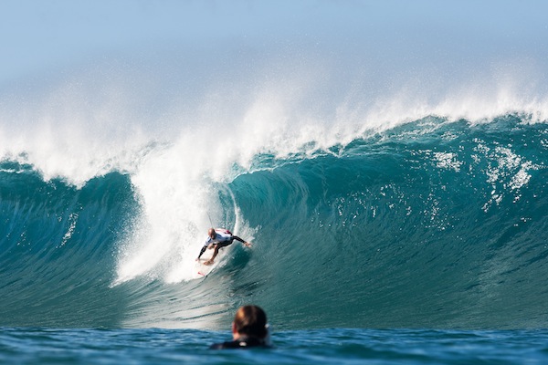 Final Day of Billabong Pipe Masters is ON, ASP World Champion Decided Today