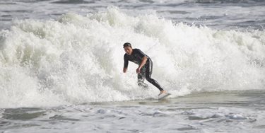 Jax Pier 2015   - Surfer