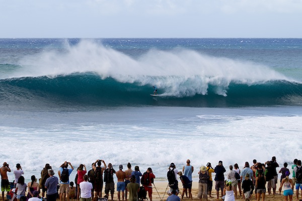 Updated Surf Forecast for Billabong Pipe Masters