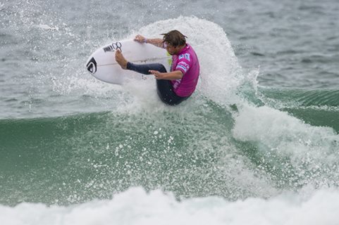 Massive Opening Day of Men’s ASP 6-Star Hurley Australian Open of Surfing